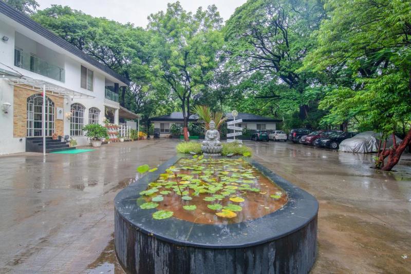 Hotel Mint Koregaon Park Pune Eksteriør bilde